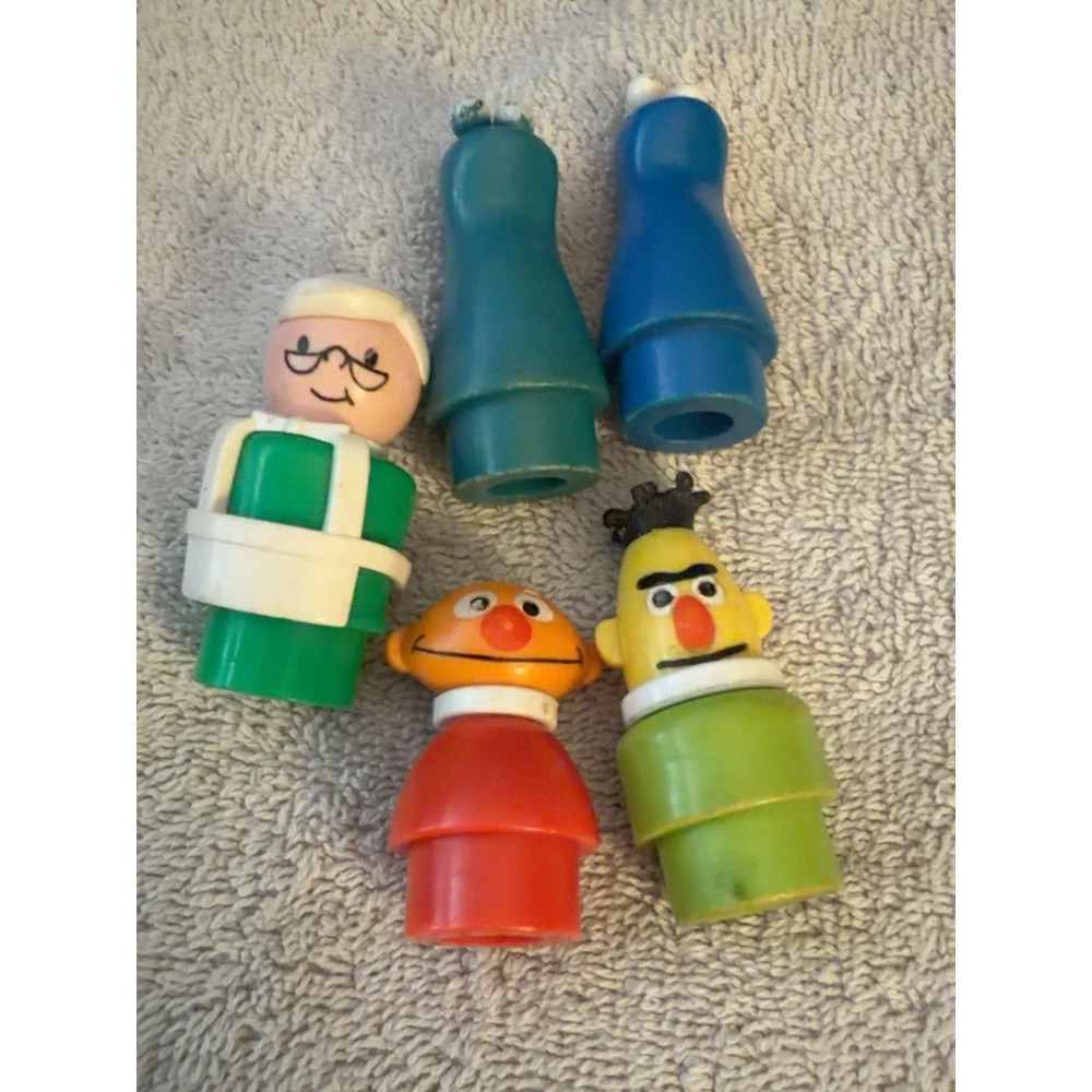 Vintage Fisher Price Little People Sesame Street Bert Ernie Cookie Lot of 5